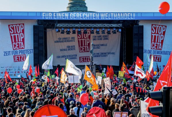 La France réclame l’arrêt des négociations sur le traité de libre-échange transatlantique