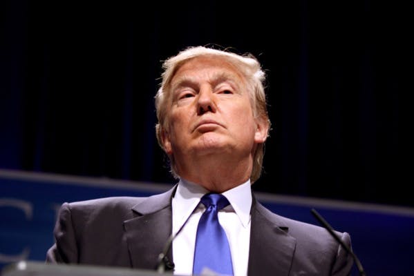Élection présidentielle américaine : Donald Trump, ou le culte de l'inculture
