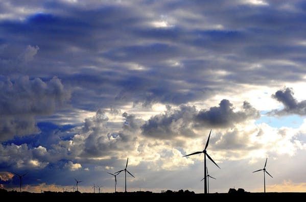 Ségolène Royal publie enfin la feuille de route énergétique de la France
