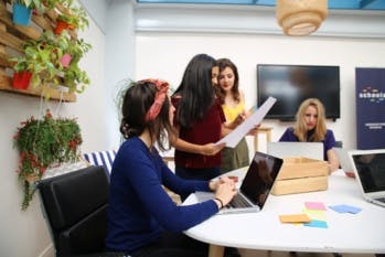 Coliving : ces entrepreneurs qui décident de vivre et travailler ensemble dans un seul lieu