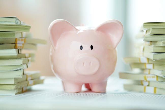 Macron annonce pour 2020 un revenu universel... pas si universel