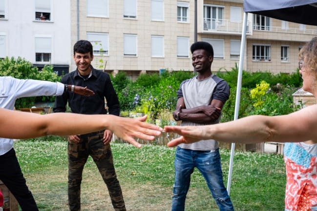 Réfugié, et après ? Ce photographe a suivi la vie culturelle de primo-arrivants