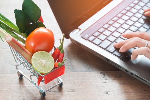 Du bio 20 à 50 % moins cher, le pari de ce supermarché en ligne