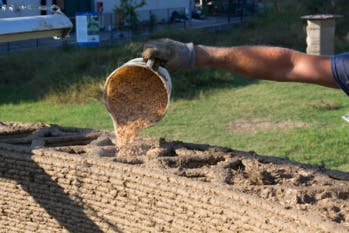 Voici la première maison terre-paille imprimée en 3D