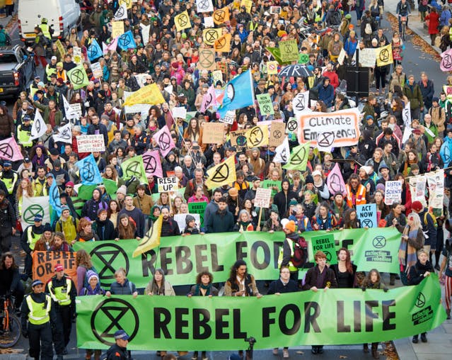 Extinction Rebellion : en Angleterre, on désobéit pour le climat