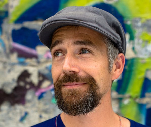 Guilhem Chéron, de La Ruche qui dit Oui aux Îles Prairies