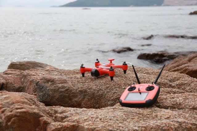 Comme un cormoran, ce drone peut voler mais aussi aller sous l’eau