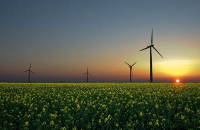 Une France 100 % renouvelable en 2050? Pas plus cher que le nucléaire