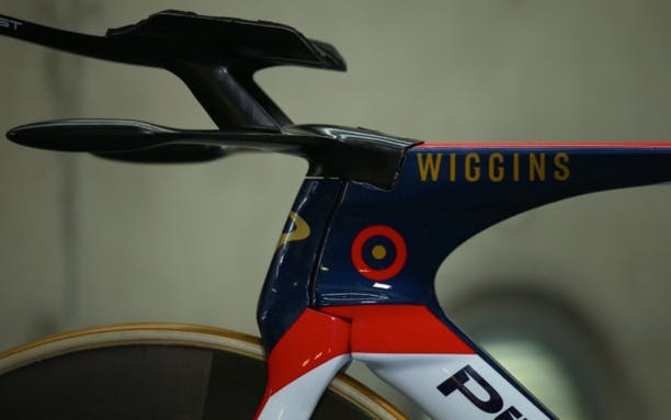 Avec un guidon imprimé en 3D, un cycliste bat le record de l’heure