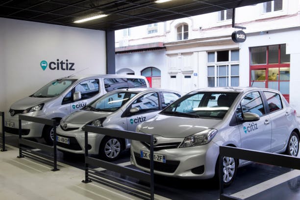 Paris : bientôt des places réservées aux voitures partagées
