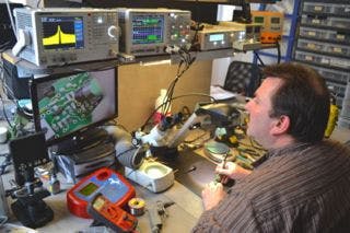 Obsolescence programmée : ces citoyens devenus réparateurs militants
