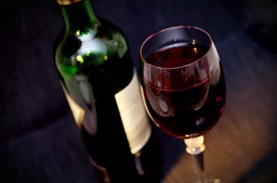 Adapter les vignobles au changement climatique, le défi du Beaujolais