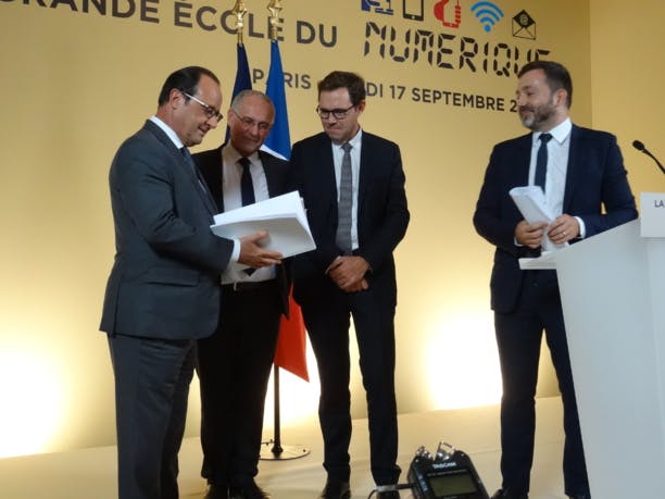 Simplon, école 42... l'État mise sur les pédagogies alternatives pour former des codeurs