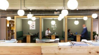 Comment Amsterdam a réduit ses embouteillages de 20 % grâce au coworking