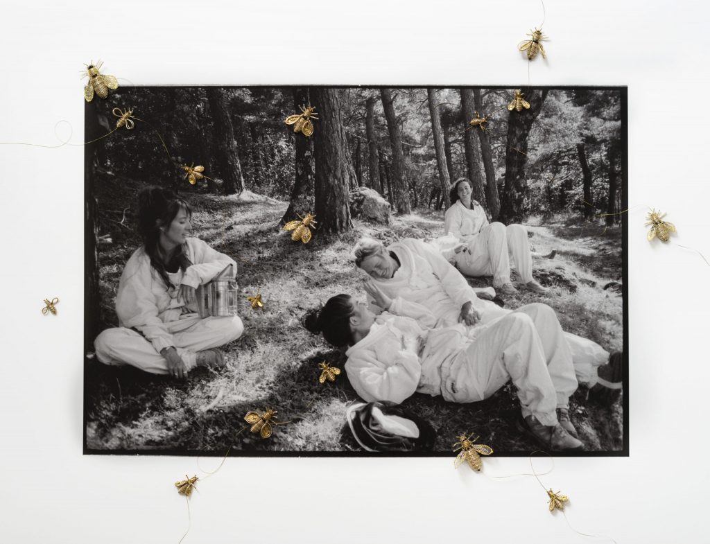 Le travail de Charlotte Abramow sublimé par les broderies de l'atelier Baqué Molinié. Photo : Charlotte Abramow.