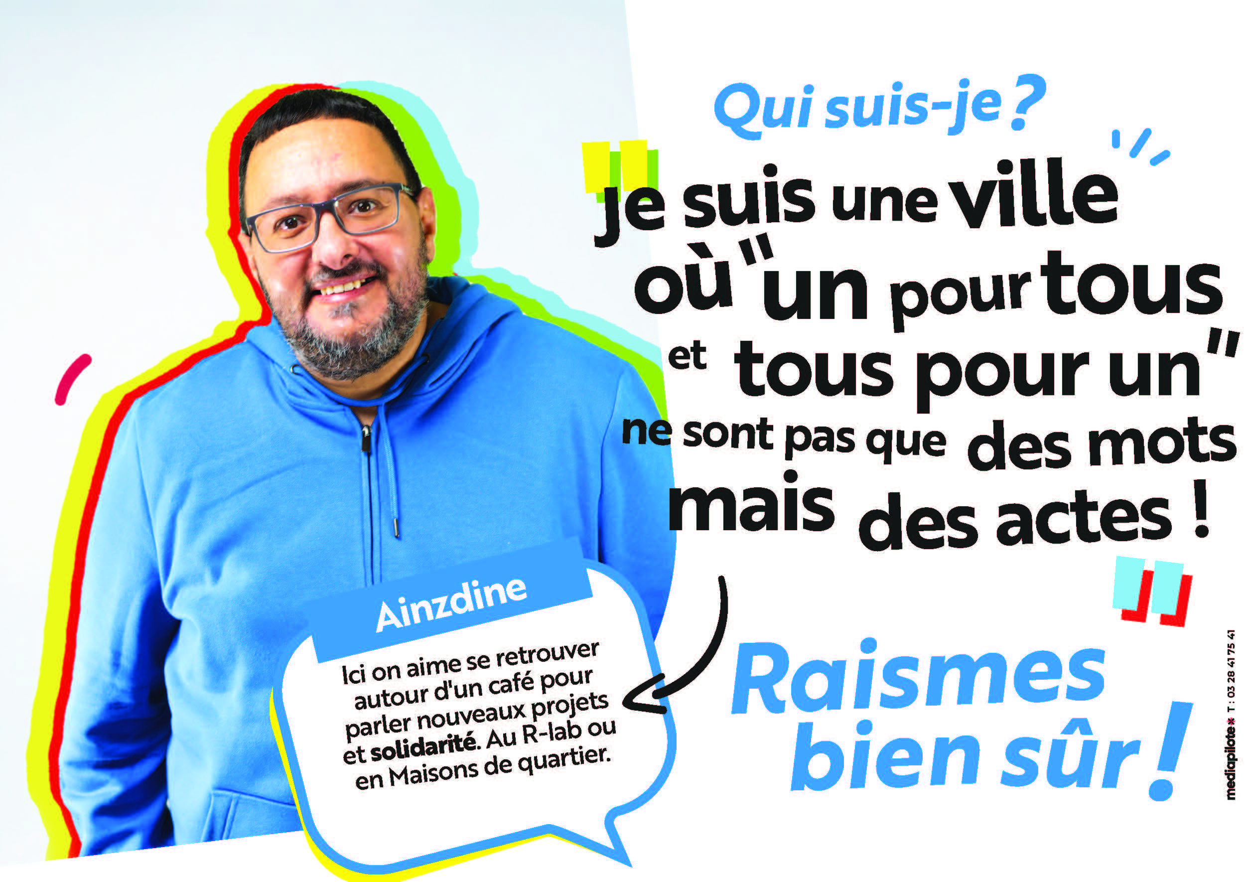 Homme souriant devant un texte valorisant la solidarité et l’inclusion dans la ville de Raismes.