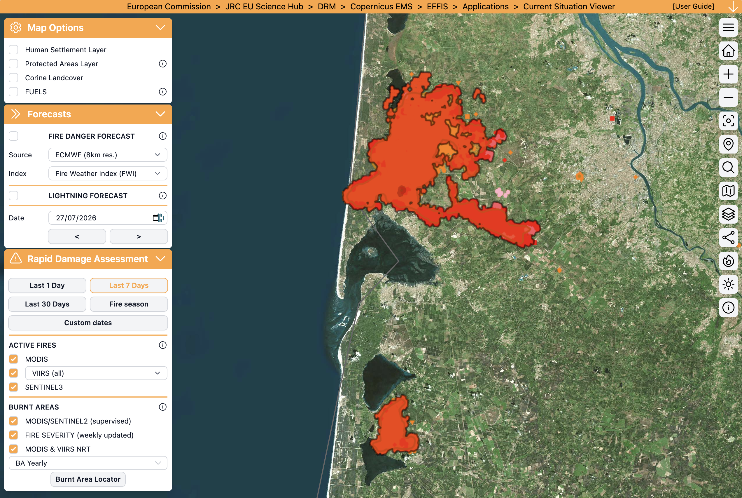 Carte montrant des zones en rouge représentant des incendies à proximité de la côte.